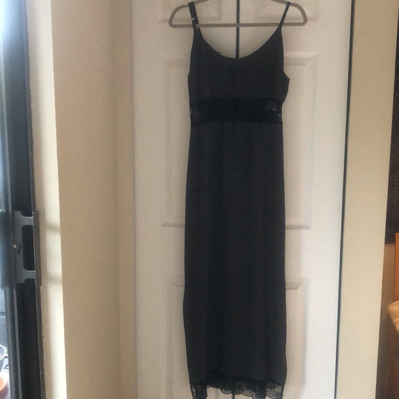 Maxi dress! - Picture 2 of 11